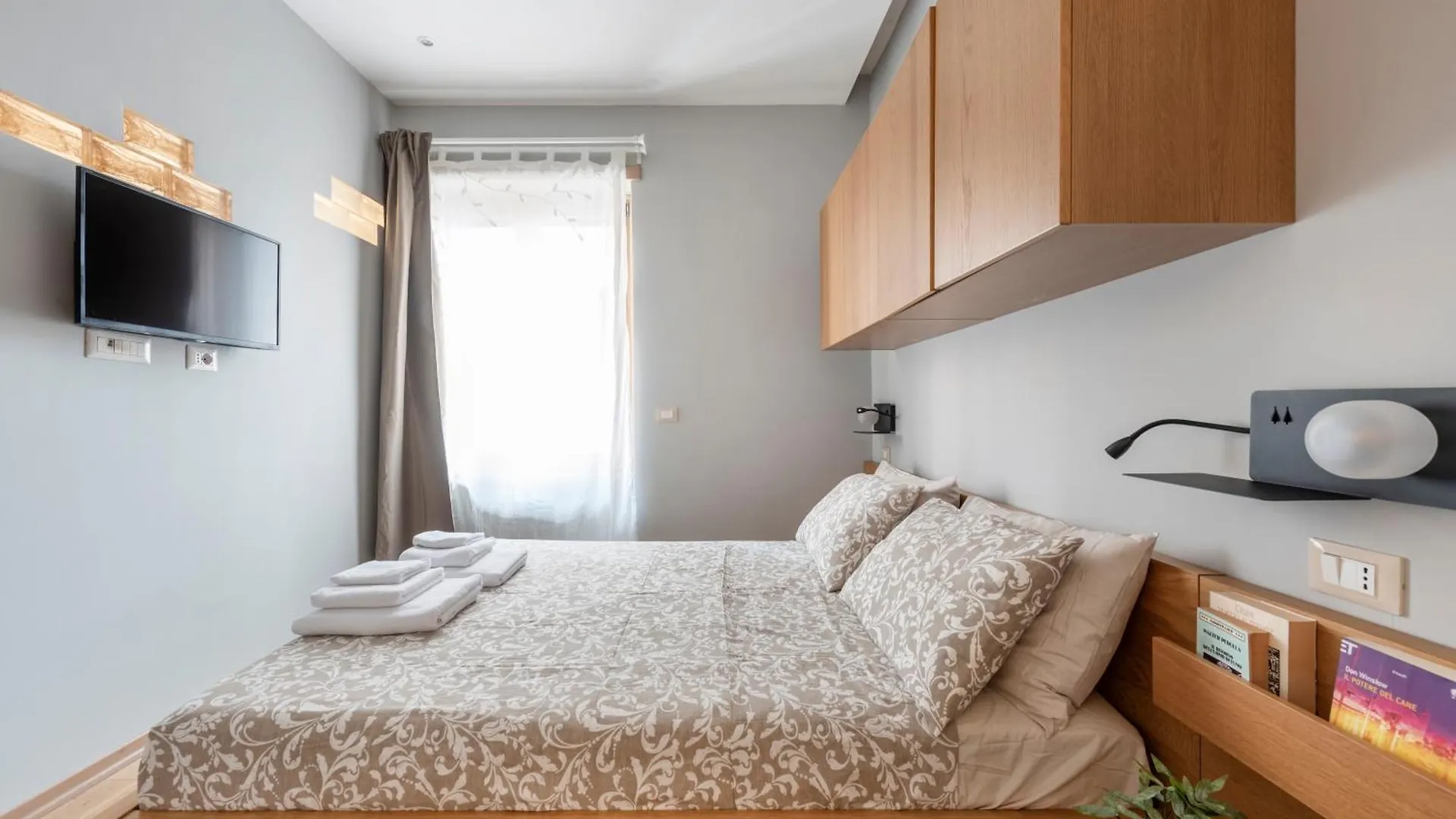 Premiere Apartment Rome 0*,  Italy
