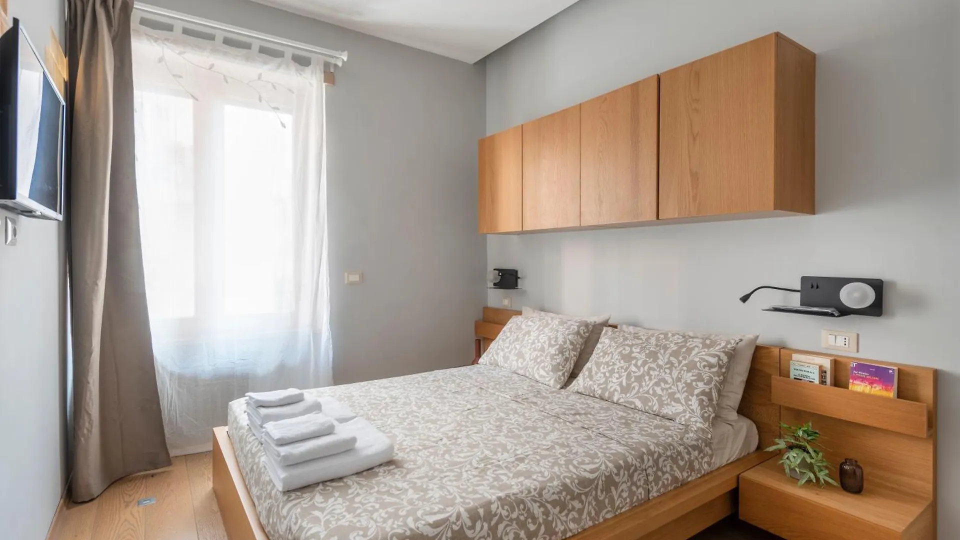 Premiere Apartment Rome 0*,  Italy