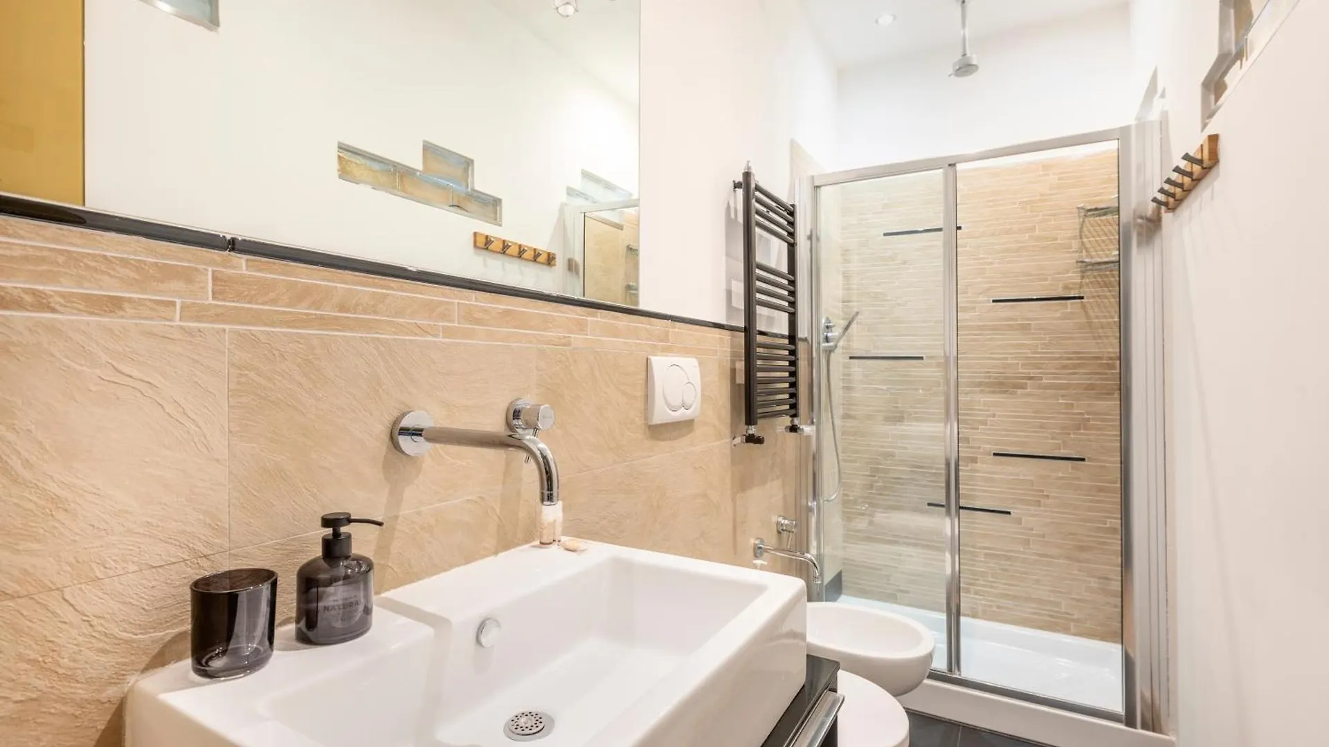 Premiere Apartment Rome